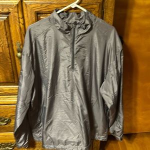 Like new men's light weight half zip coat size XXL